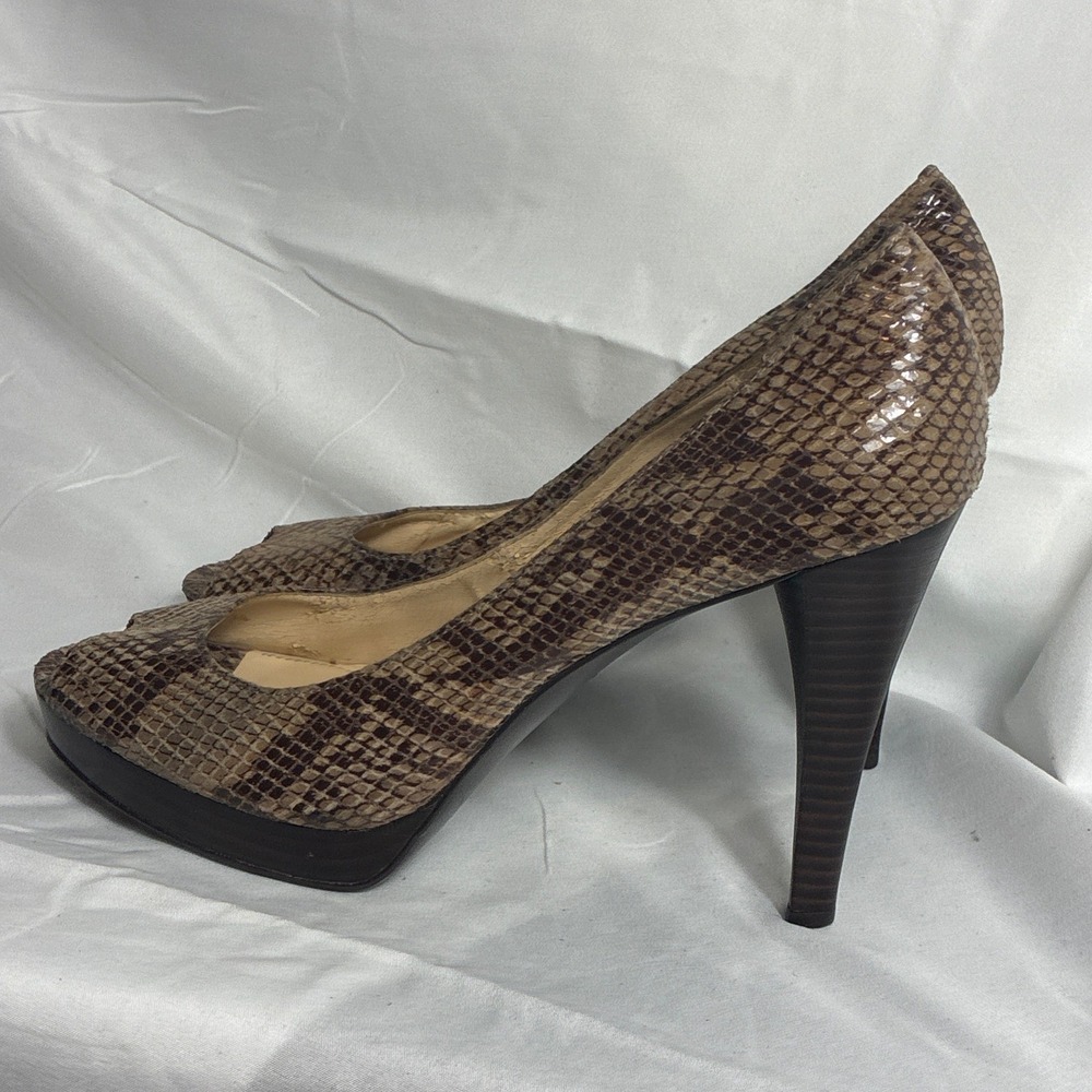 Calvin Klein Sandie Brown Snakeskin Peep Toe Platform Pumps Heels E3209 Size 10M